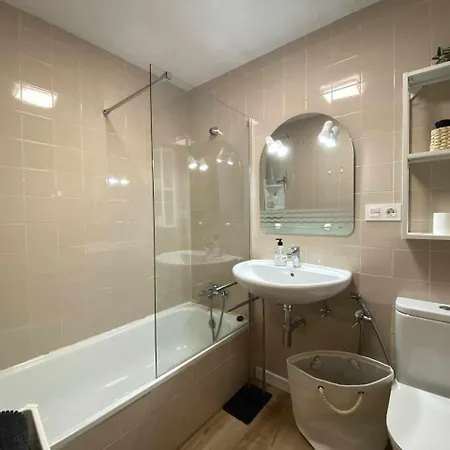 Mirador Solasierra Montana Y Pantano Vut-le-5623 Riano (Leon)