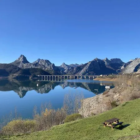 Mirador Solasierra Vistas A La Montana Y Pantano