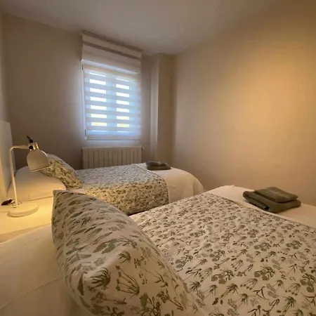 Apartamento Mirador Solasierra Vistas A La Montana Y Pantano Riaño