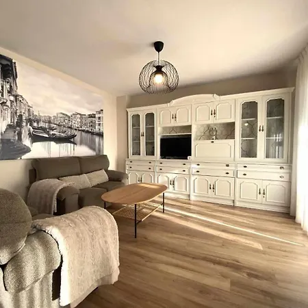 Apartamento Mirador Solasierra Vistas A La Montana Y Pantano Riaño